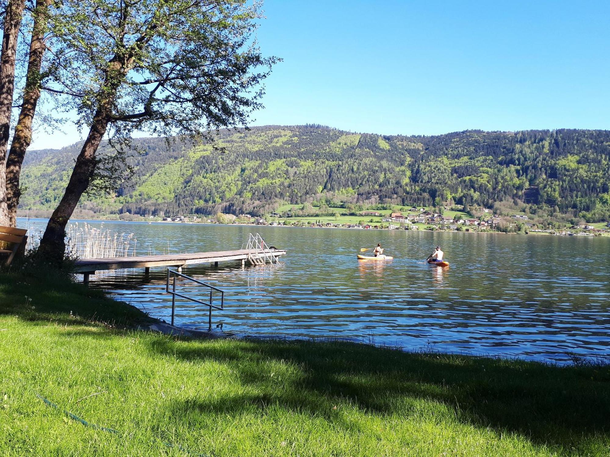Stiegl Maren Seeblick Appartement Haus Haensel&Gretel Direkt Am Ossiacher See Mit Hallenbad מראה חיצוני תמונה